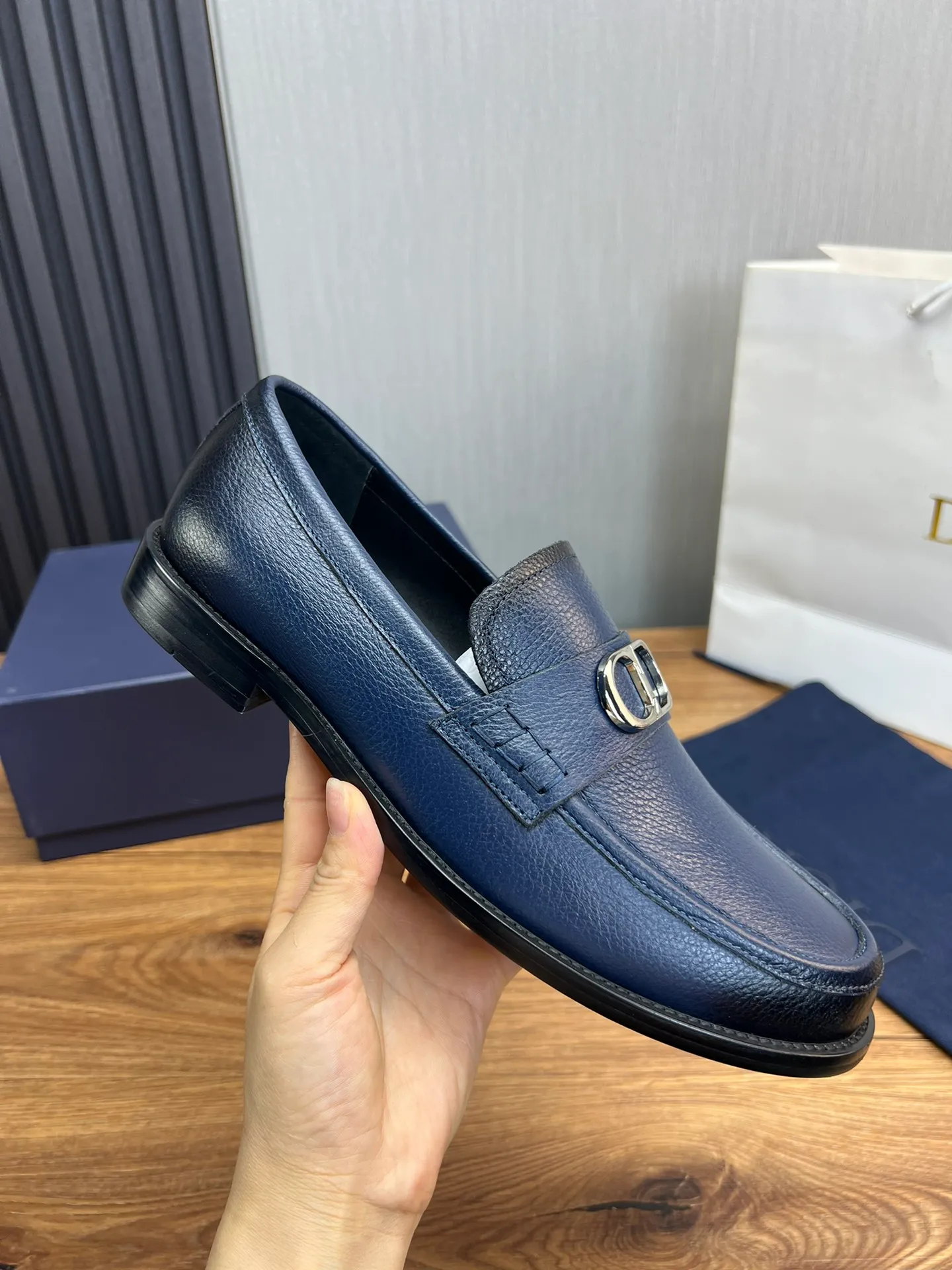 Men's men's shoes💰560💰 Dior men's business casual leather shoes👞all use imported original brand leather, just to create a more comfortable wearing experience, upper: original cowhide➕imported sheepskin lining, original non-slip and wear-resistant rubber outsole✔️36-45 (38.45 non-returnable)